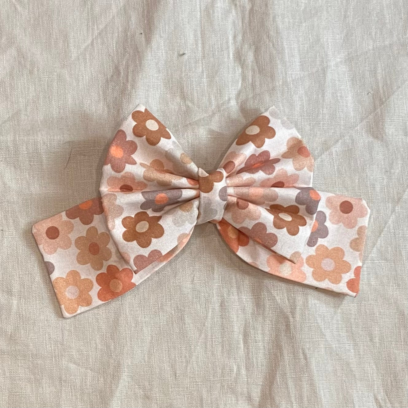 Dusky Daisy Sailor Bow