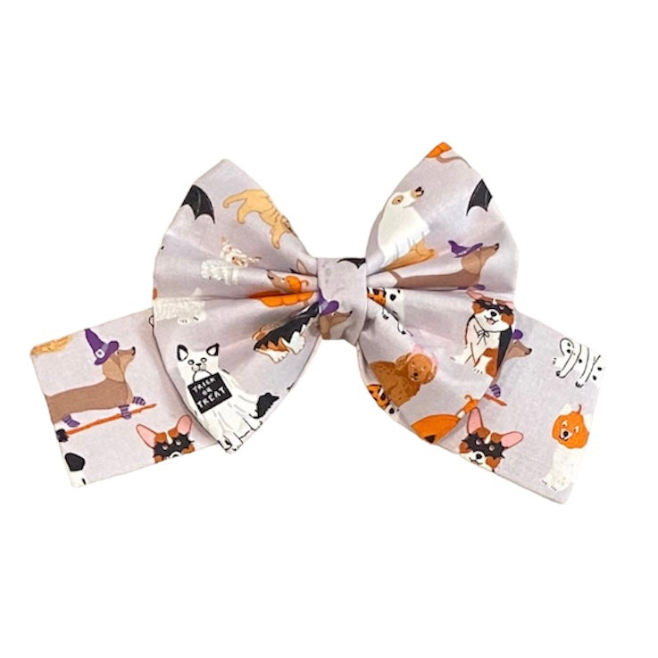 Howl-O-Ween Sailor Bow