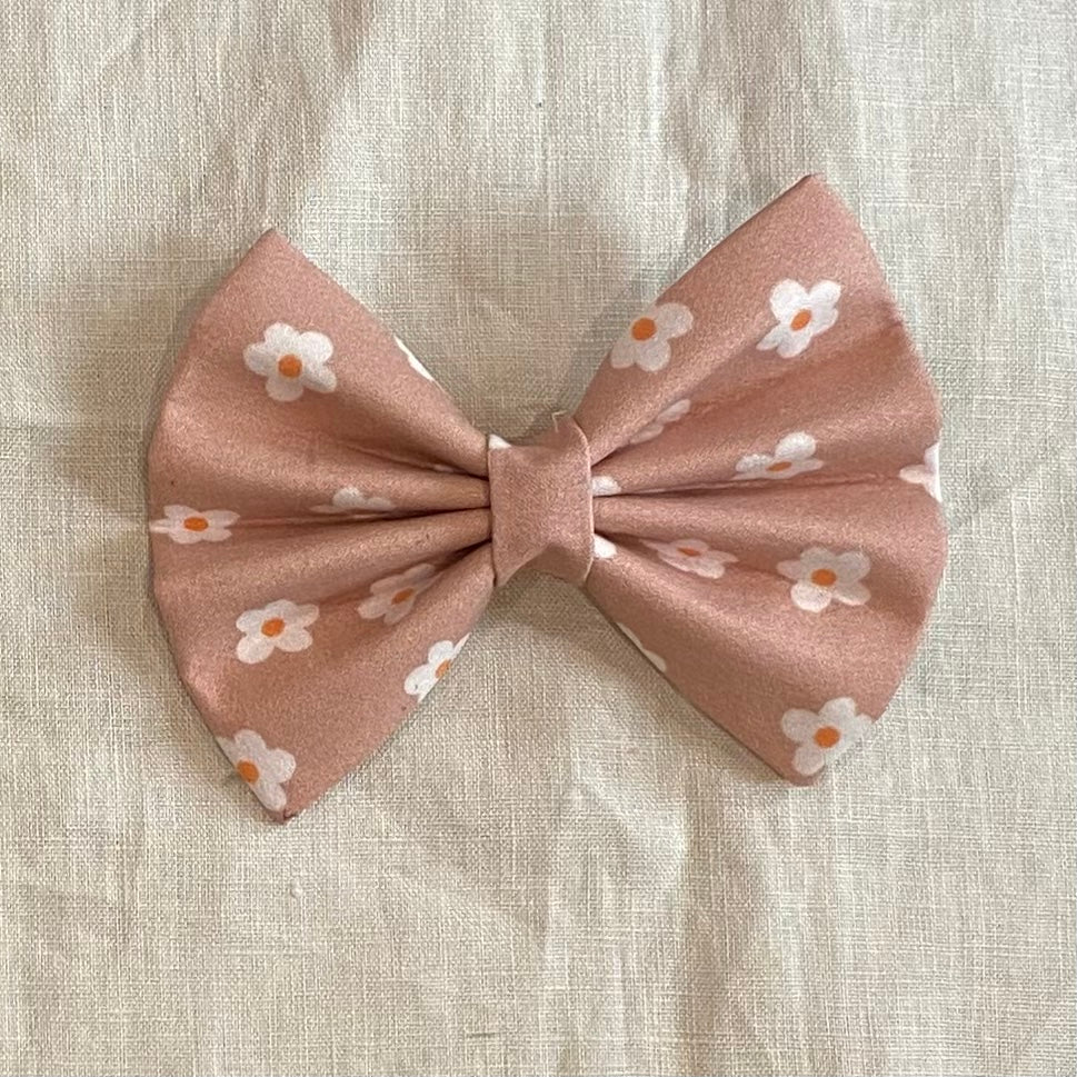 Nala Bow Tie