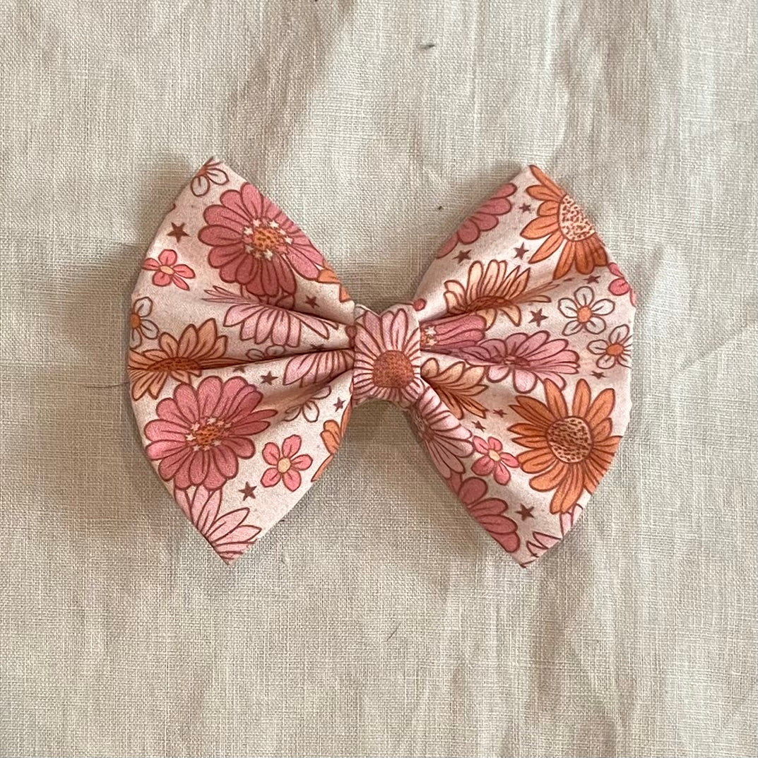 Zinnia Bow Tie